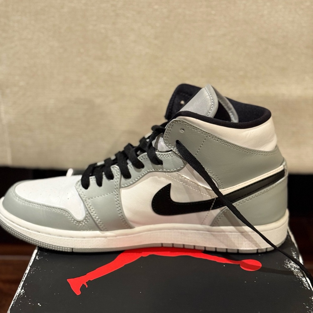 Nike Air Jordan Mid White Gray Black Sneakers